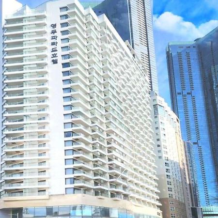 Busan Yeongmu Parade Hotel Haeundae Beach Экстерьер фото