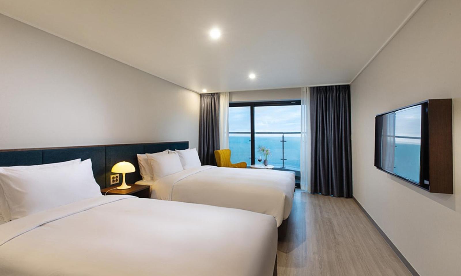 Busan Yeongmu Parade Hotel Haeundae Beach Экстерьер фото